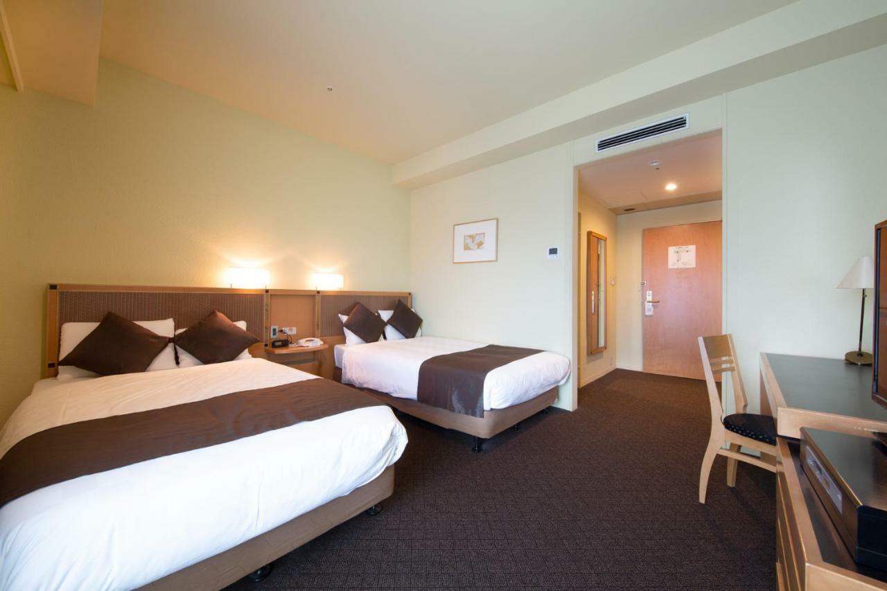 Hotel Nagoya Garden Palace Exterior photo